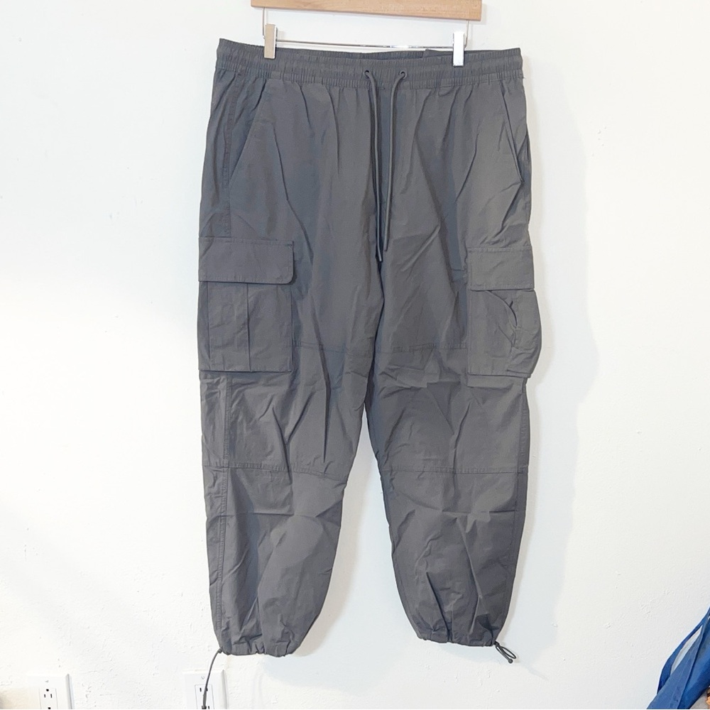 CSG men’s gray cargo cotton blend pull on drawstring pants